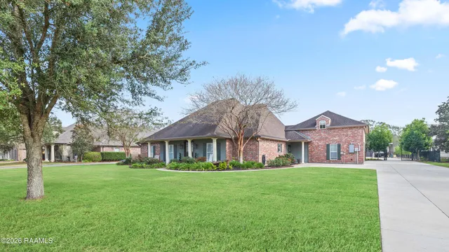 $1,095,000 | 119 Nellies Lane, Broussard, LA 70518