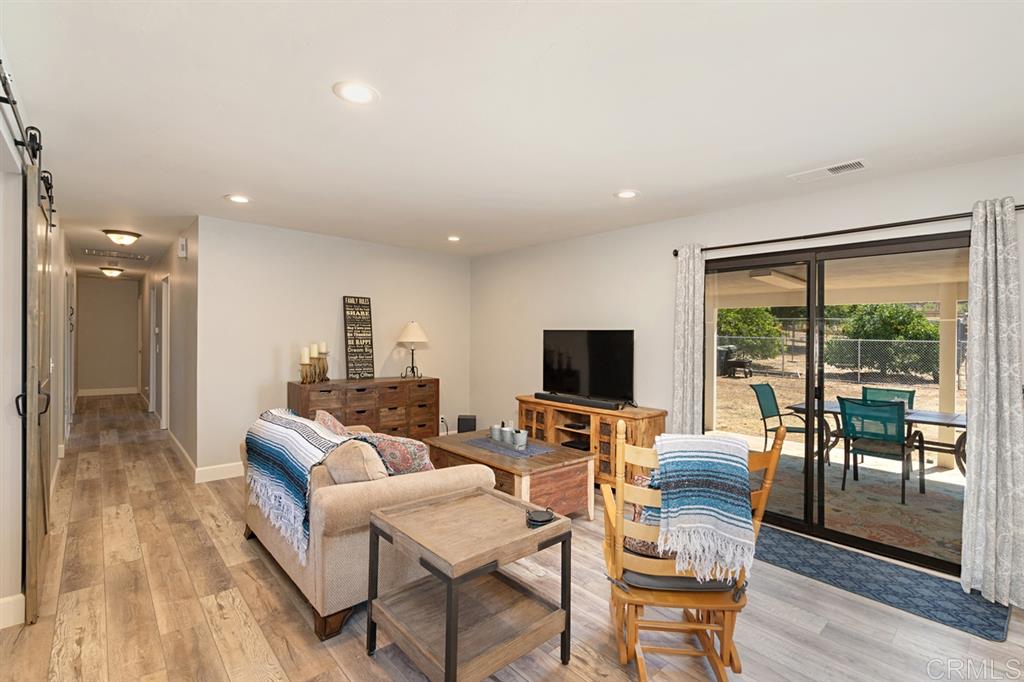 28451 Sunset Road Valley Center, CA 92082 - Photo 7 of 22