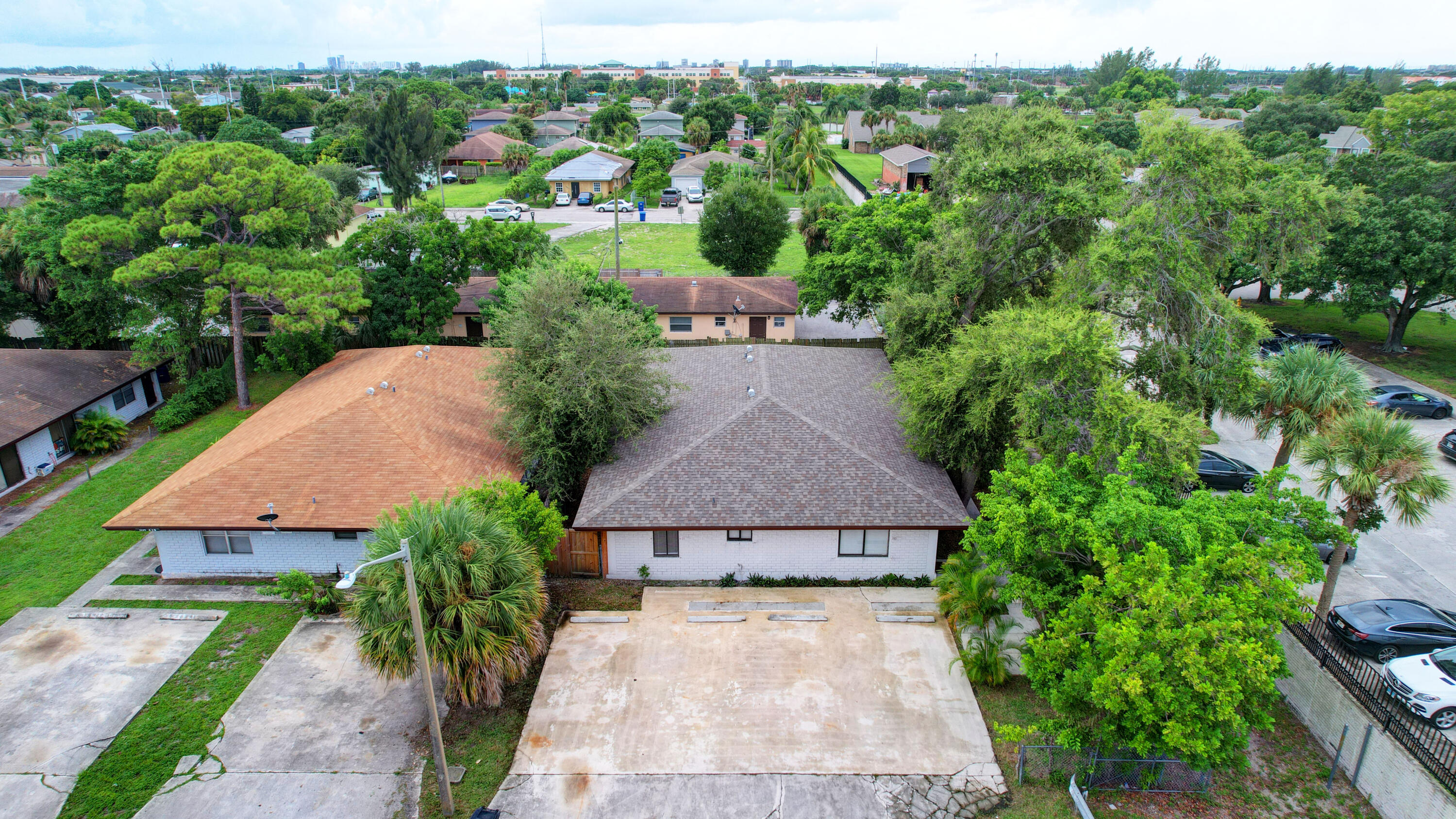 1677 West 27th Street, Unit A Riviera Beach, FL 33404 - Photo 23 of 39 23-print-Apartment air (2)