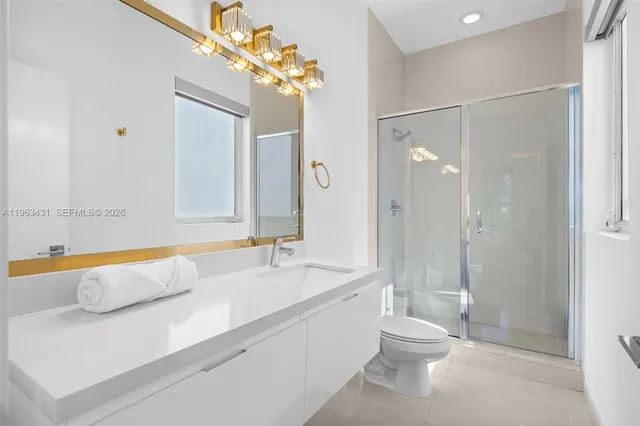 $17,950 | 18935 Atlantic Boulevard, Sunny Isles Beach, FL 33160