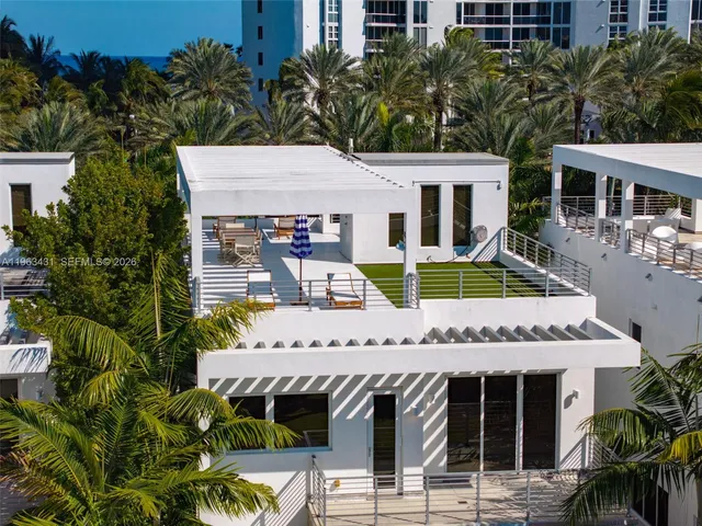 $17,950 | 18935 Atlantic Boulevard, Sunny Isles Beach, FL 33160