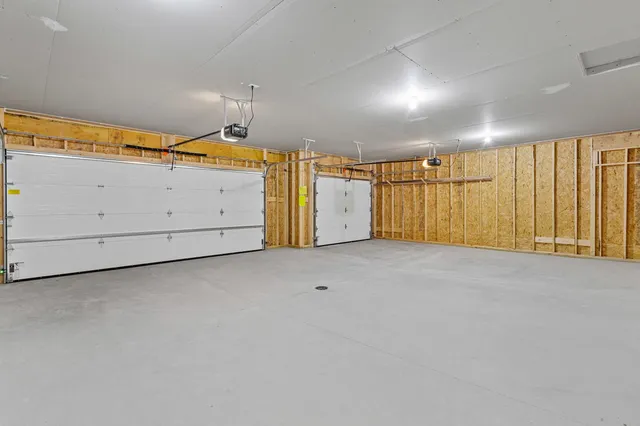 $425,900 | 733 Tambour Court, Unit 10, De Pere, WI 54115