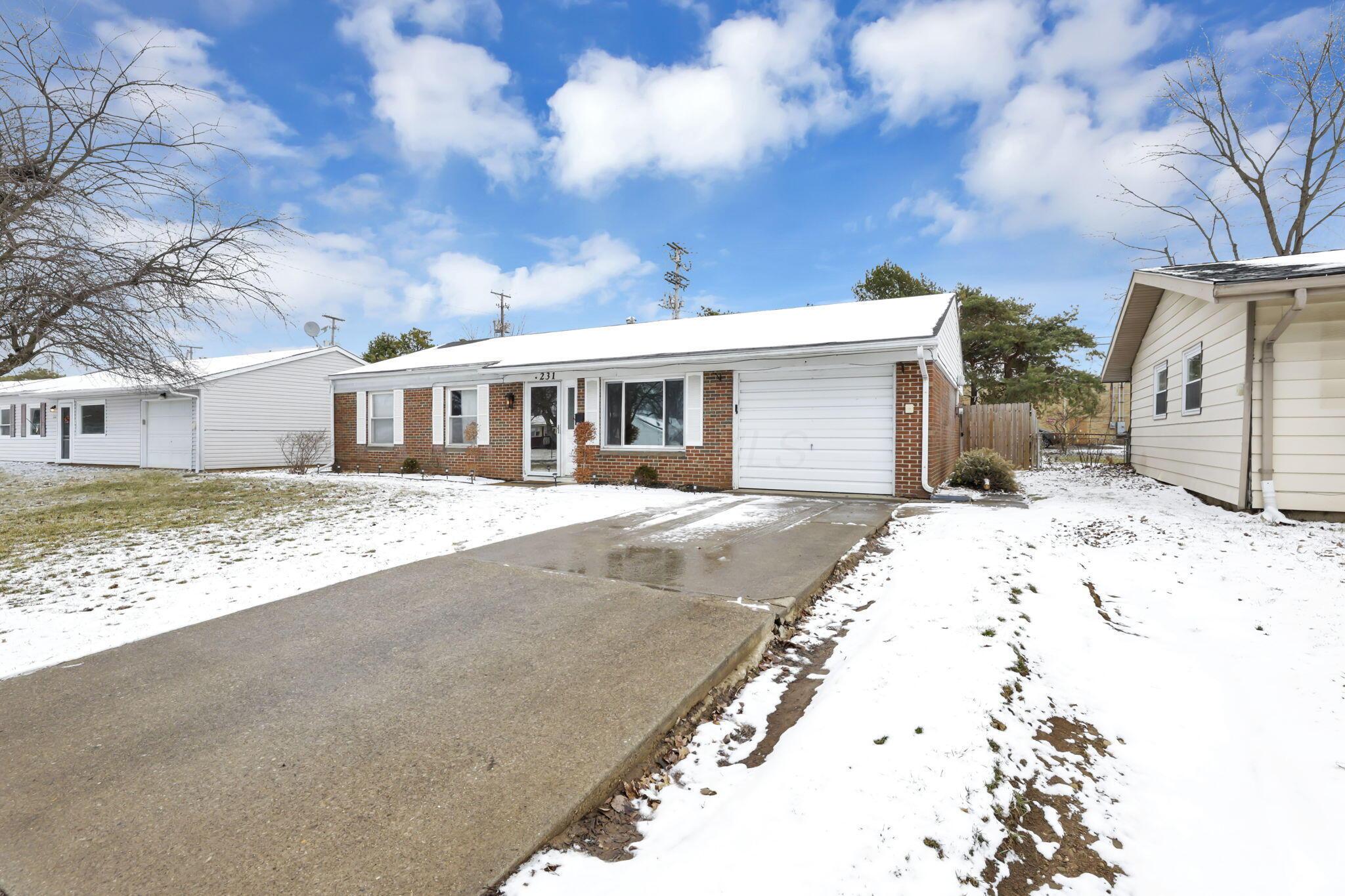 231 Fieldpoint Road Heath, OH 43056 - Photo 4 of 39 5-web-or-mls-IMG_7522