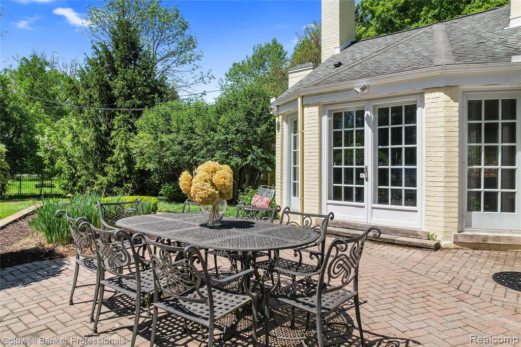 19905 Beverly Road Beverly Hills, MI 48025 - Photo 79 of 98