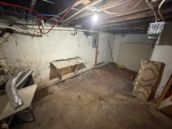 $135,000 | 1157 West 32nd Street, Indianapolis, IN 46208