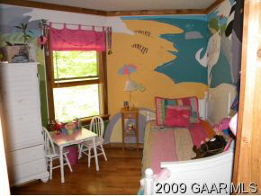 311 Mountain Run Road Churchville, VA 24421 - Photo 4 of 12 Gallery Image 4
