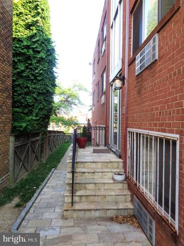 a view of a pathway of a building