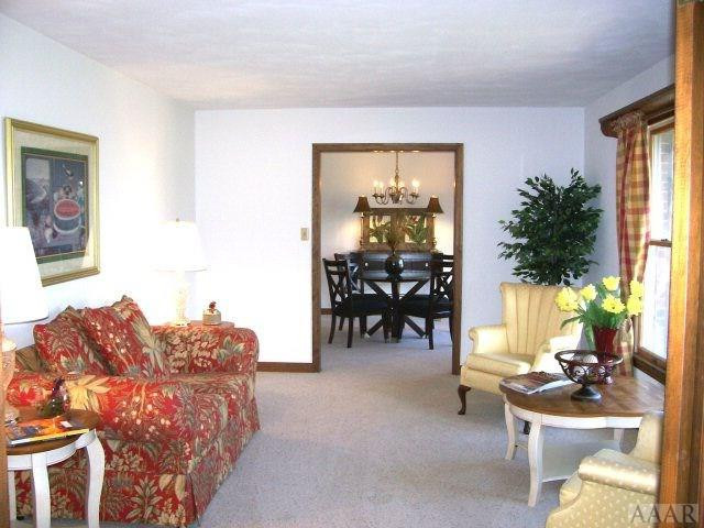 459 Dry Ridge Road Elizabeth City, NC 27909 - Photo 9 of 30 Living Room 2