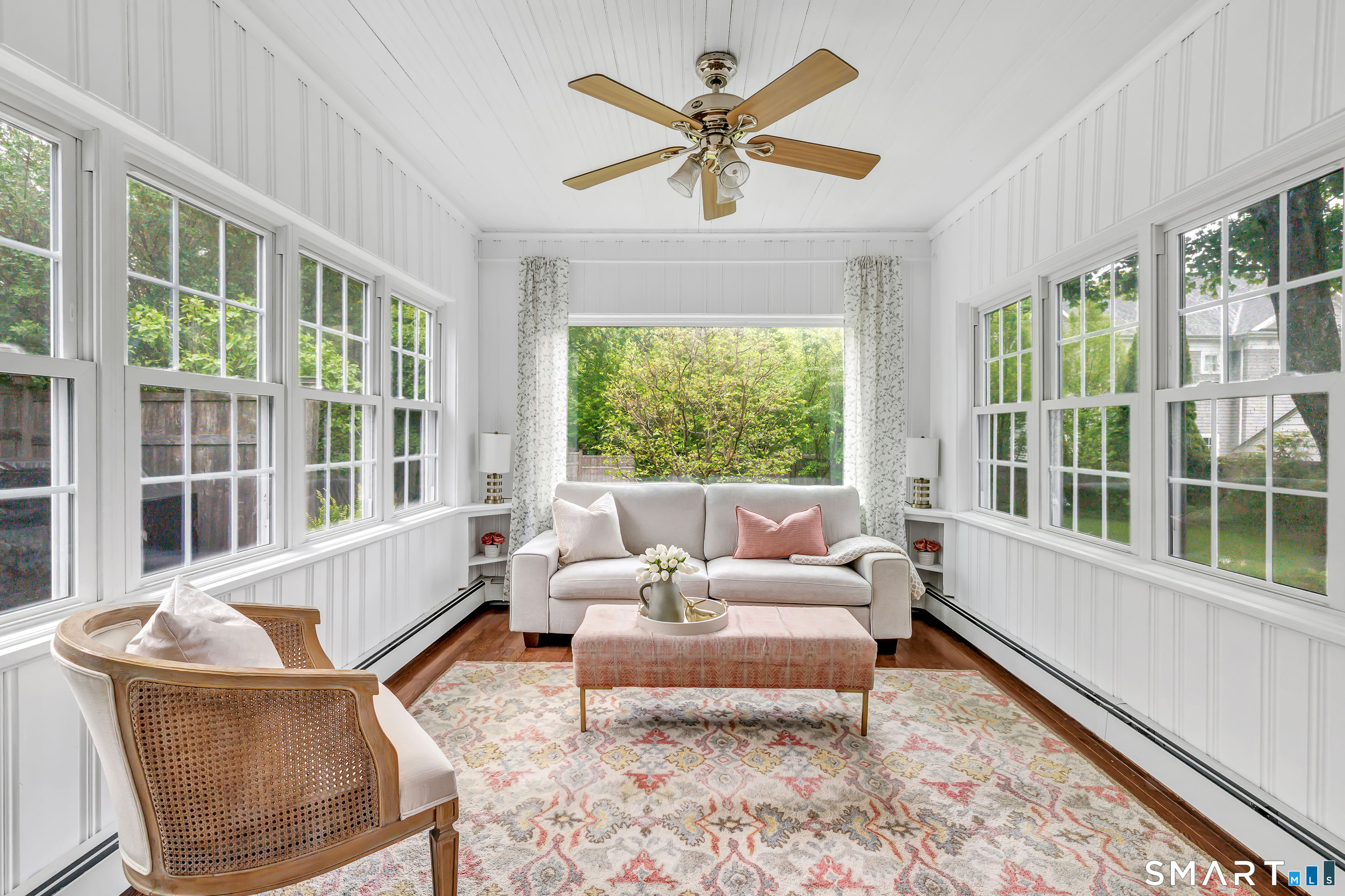 464 Round Hill Road Fairfield, CT 06824 - Photo 14 of 40 Sunroom, office or playroom.