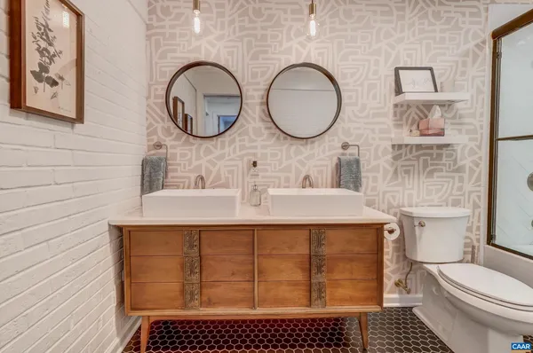 $825,000 | 1416 Lester Drive, Charlottesville, VA 22901