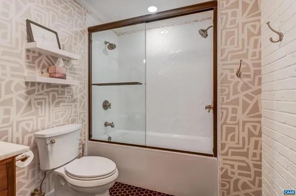 $825,000 | 1416 Lester Drive, Charlottesville, VA 22901