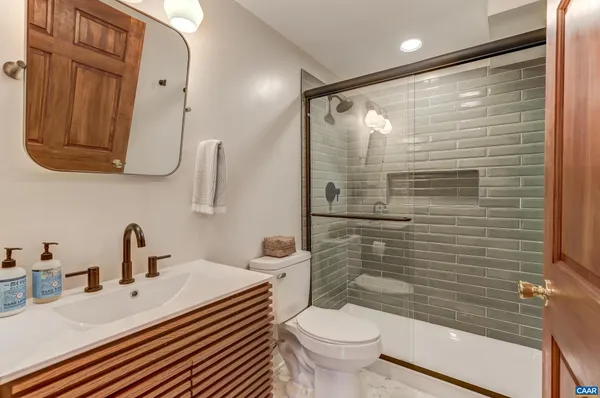 $825,000 | 1416 Lester Drive, Charlottesville, VA 22901