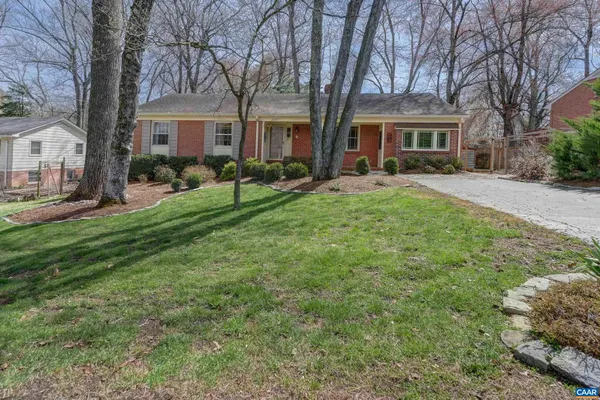 $825,000 | 1416 Lester Drive, Charlottesville, VA 22901