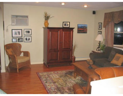 2 Heritage Road Rehoboth, MA 02769 - Photo 5 of 18 Gallery Image 5