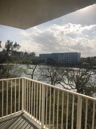 $1,750 | 8260 Southwest 210th Street, Unit 210, Cutler Bay, FL 33189