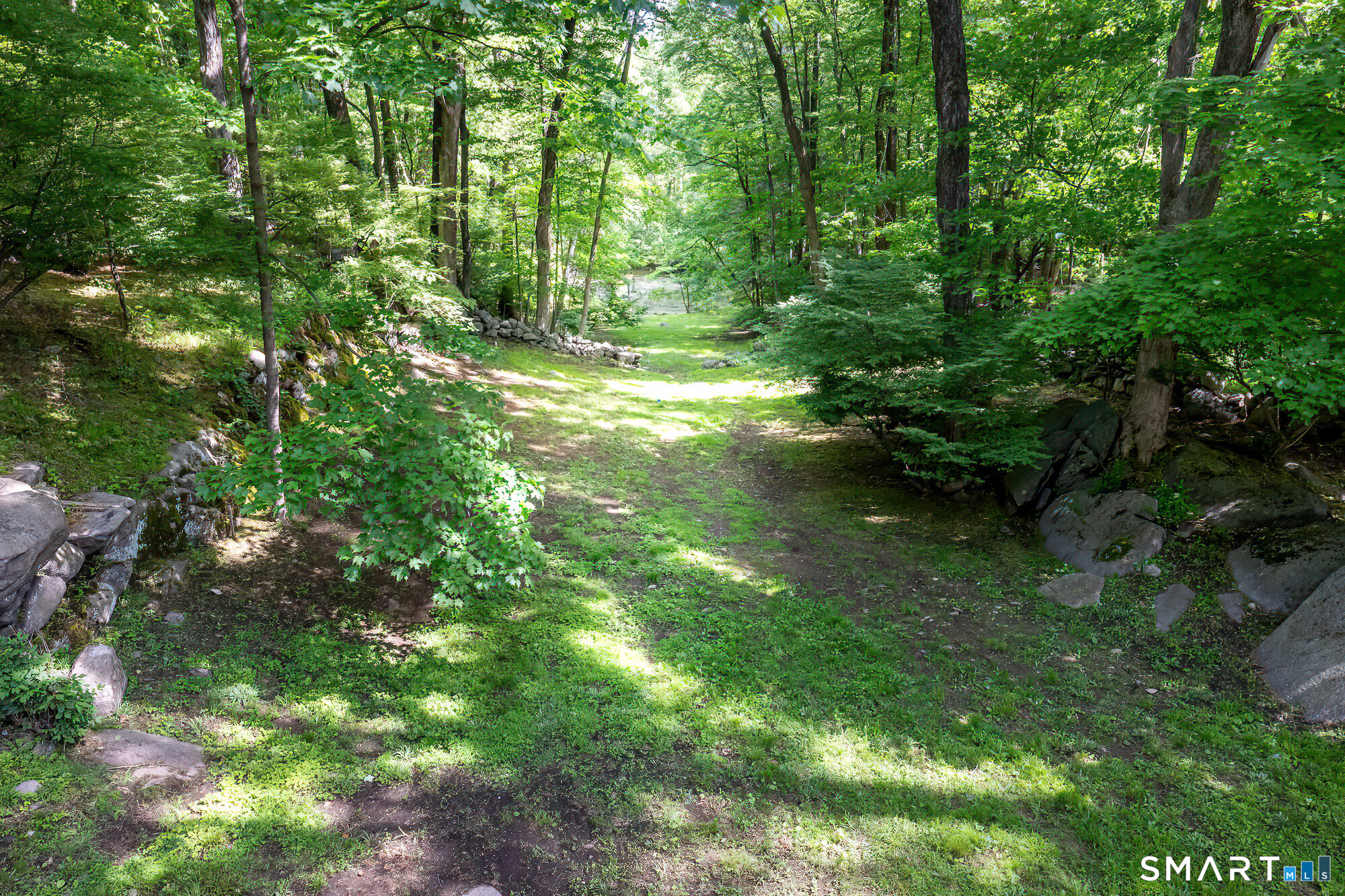 18 Indian Hill Road Wilton, CT 06897 - Photo 21 of 33