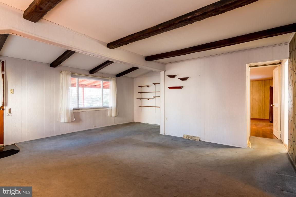 504 Fern Road Riva, MD 21140 - Photo 5 of 19 Living Room