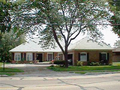 821 Ruddiman Drive Muskegon, MI 49445 - Photo 1 of 1 Primary Photo