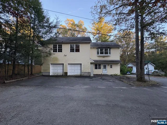 $249,000 | 5327 Berkshire Valley Road, Unit 5, Oak Ridge, NJ 07438