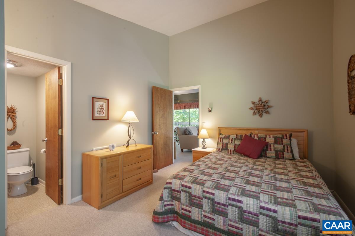 2245 Tanners Ridge Roseland, VA 22967 - Photo 14 of 22 Gallery Image 14