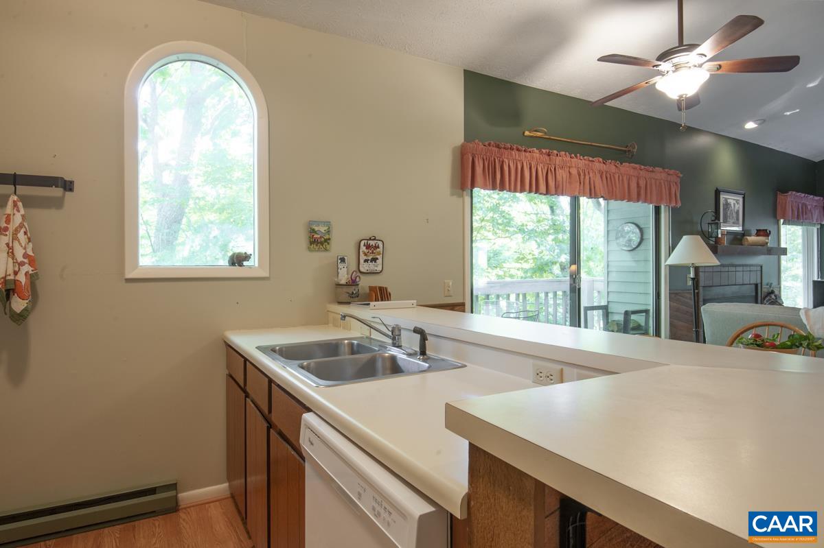 2245 Tanners Ridge Roseland, VA 22967 - Photo 6 of 22 Gallery Image 6