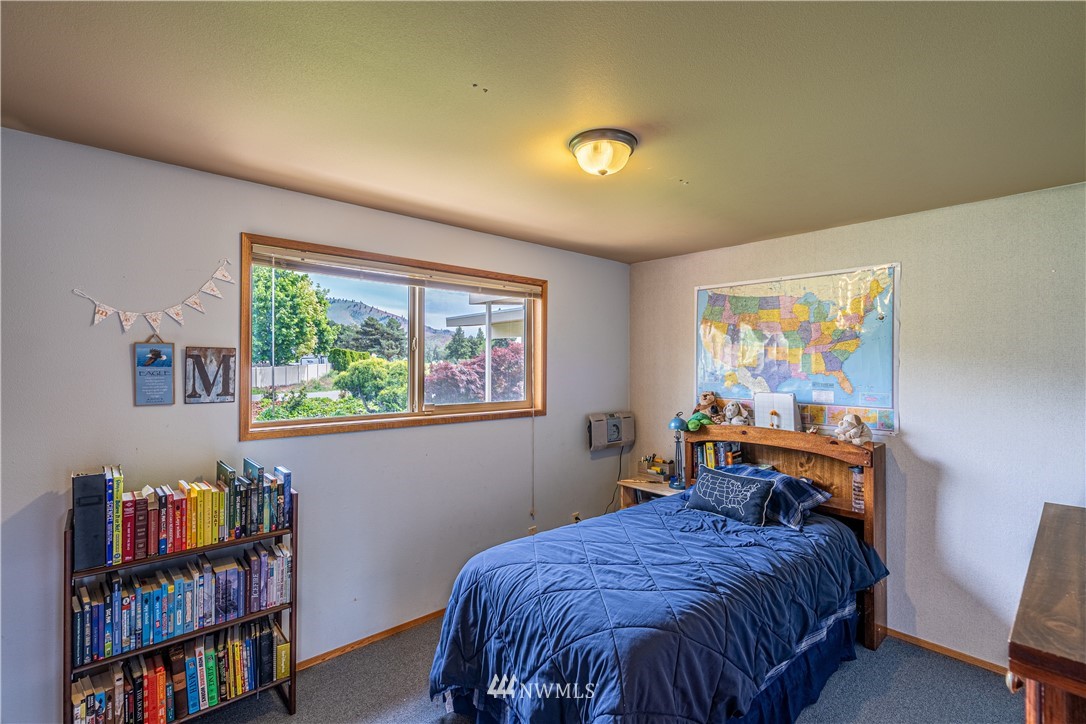 625 Golf Course Place Chelan, WA 98816 - Photo 19 of 38 Gallery Image 19