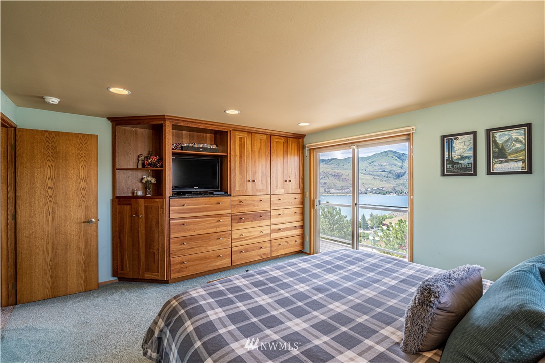 625 Golf Course Place Chelan, WA 98816 - Photo 23 of 38 Gallery Image 23