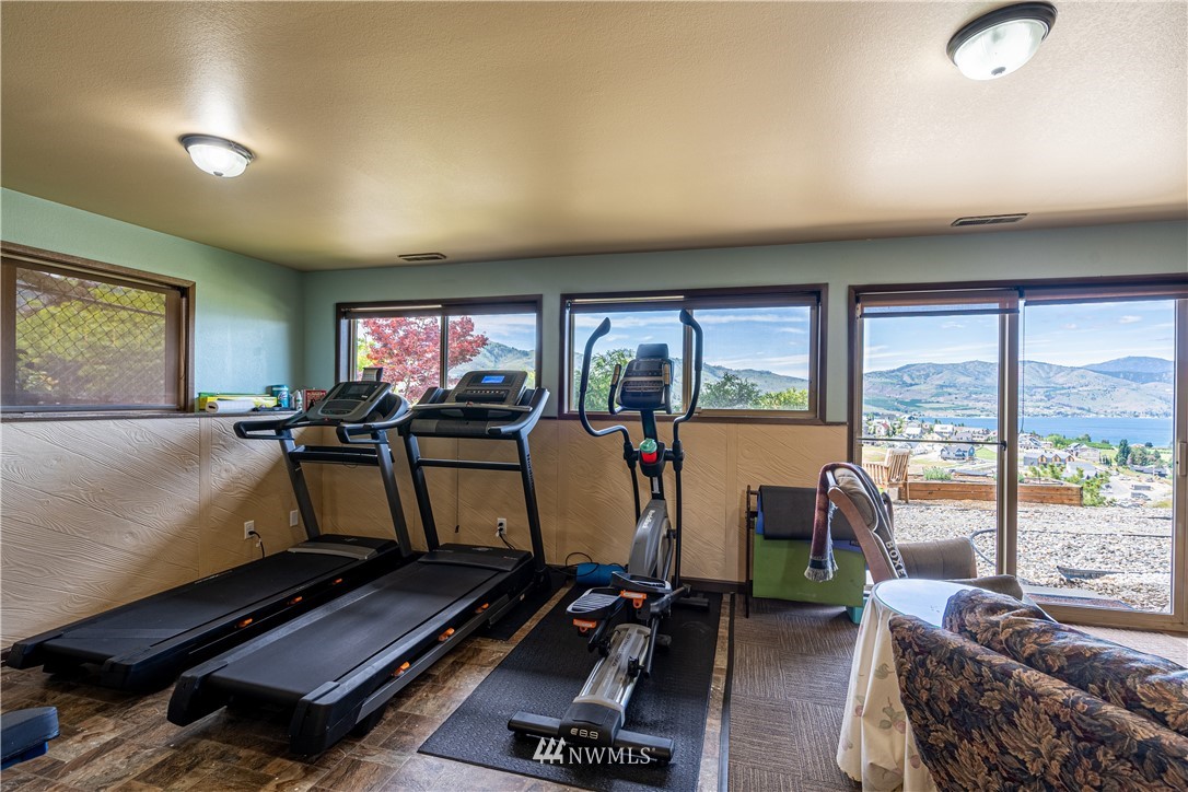 625 Golf Course Place Chelan, WA 98816 - Photo 29 of 38 Gallery Image 29