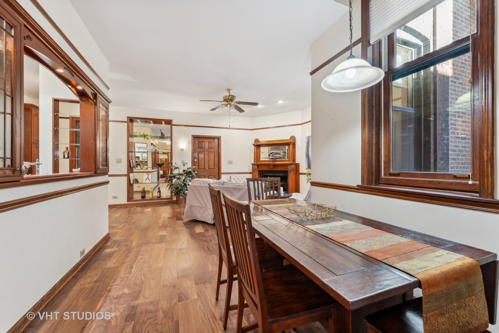 818 North Dearborn Street, Unit 1R Chicago, IL 60610 - Photo 8 of 18