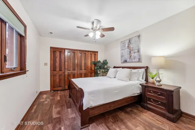 $485,000 | 818 North Dearborn Street, Unit 1R, Chicago, IL 60610