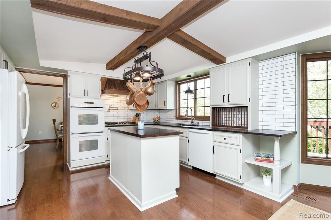3600 Salem Drive Rochester, MI 48306 - Photo 13 of 46 Salem-11.jpg