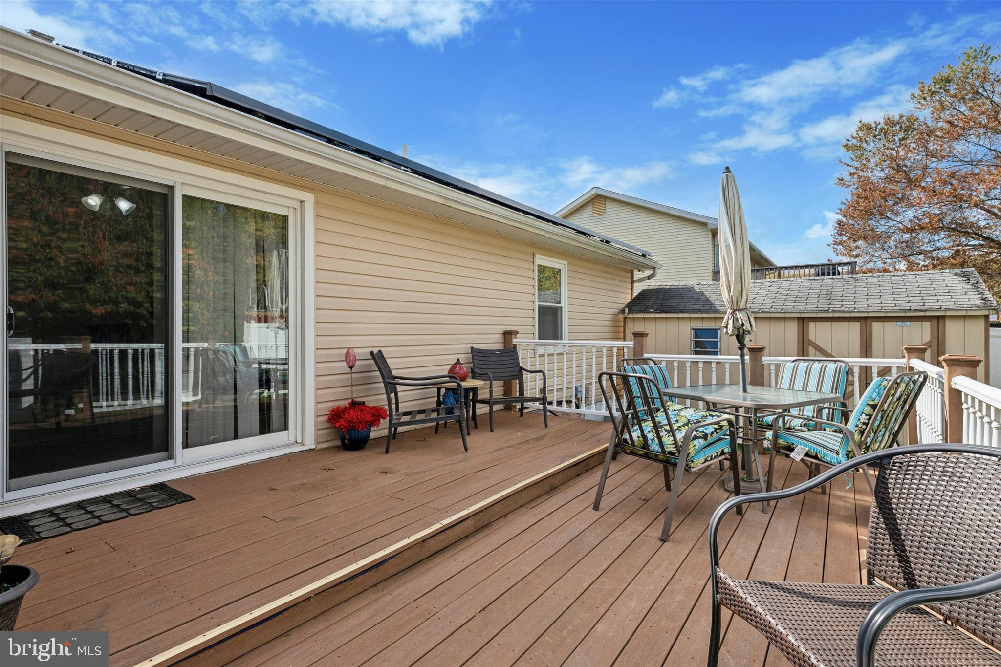 29 Harkfort Road Newark, DE 19702 - Photo 22 of 25 a view of a balcony with furniture