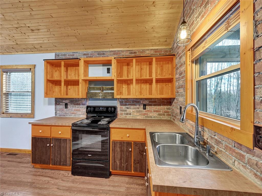 555 Spring Drive Extension Winston-Salem, NC 27107 - Photo 10 of 24 Gallery Image 10