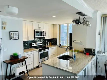 $1,050,000 | 1 2nd Street, Unit 1402, Jersey City, NJ 07302