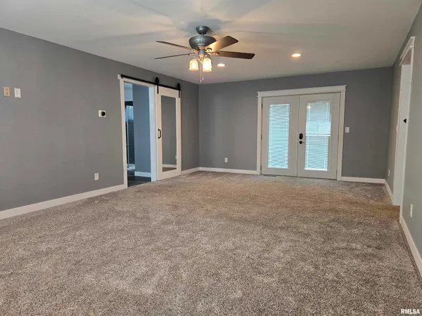 $218,000 | 102 Conch Drive, La Harpe, IL 61450