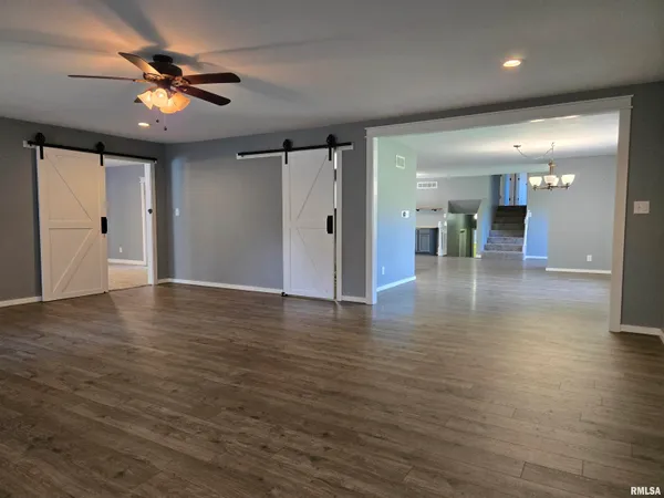 $218,000 | 102 Conch Drive, La Harpe, IL 61450