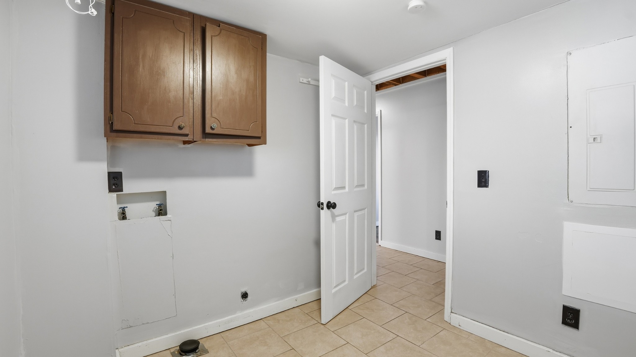 4669 Griffin Road Lynchburg, TN 37352 - Photo 31 of 43 a view of an empty room