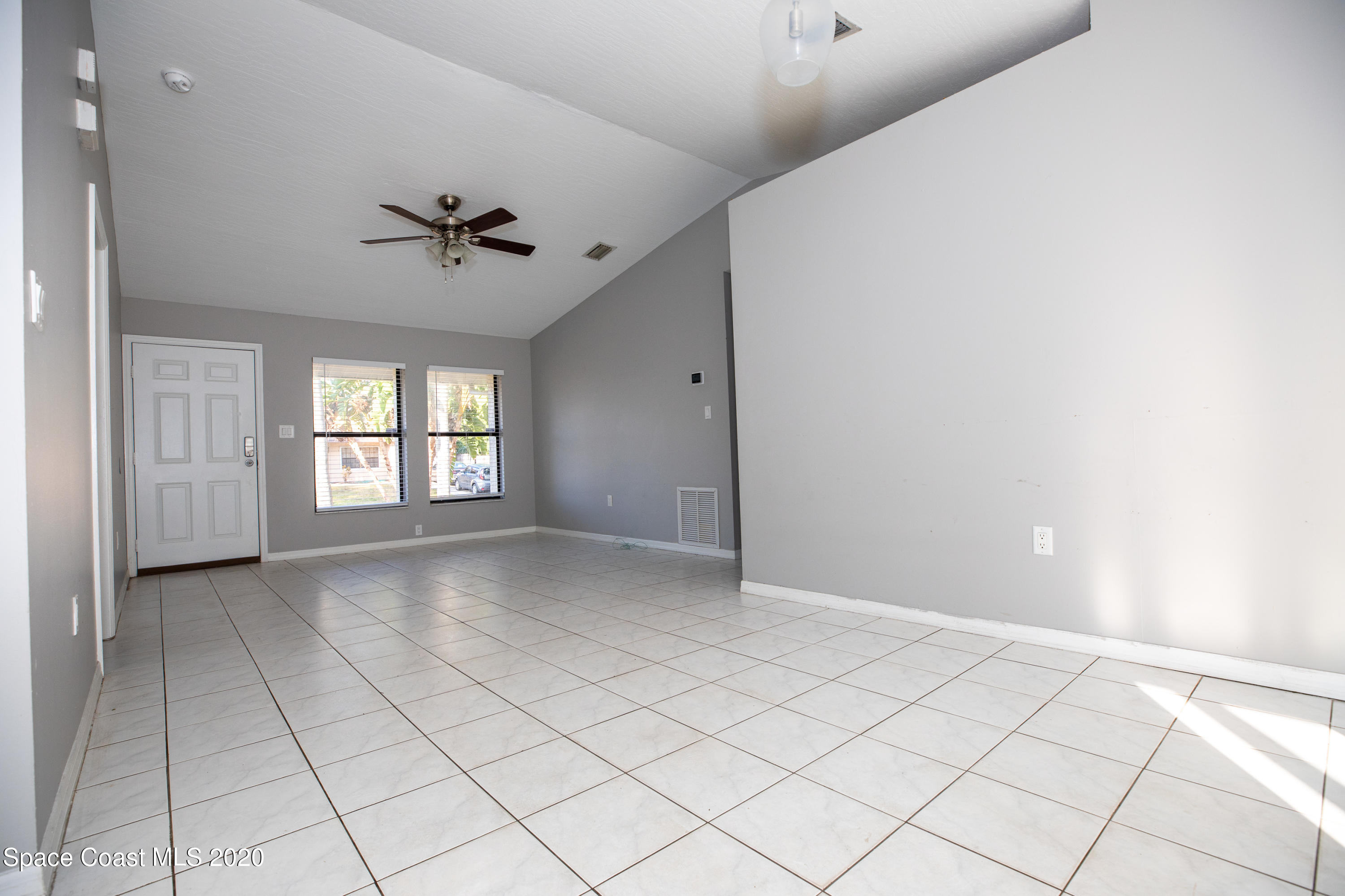 1116 Whitehurst Road Southwest Palm Bay, FL 32908 - Photo 4 of 18 1116 Whitehurst Rd SW Palm Bay Pic 19