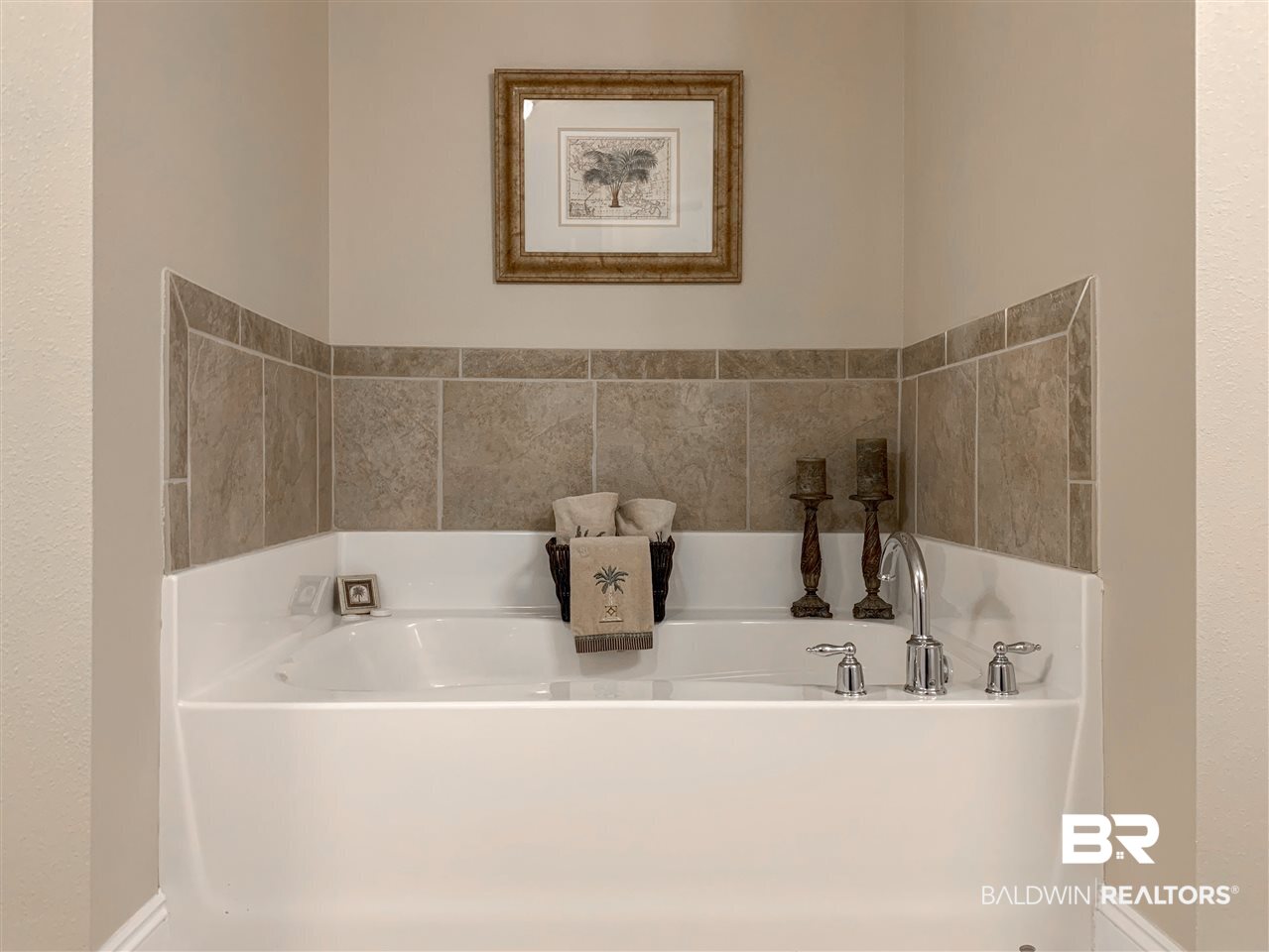 27724 Oakachoy Loop Daphne, AL 36526 - Photo 20 of 40 Master Bath