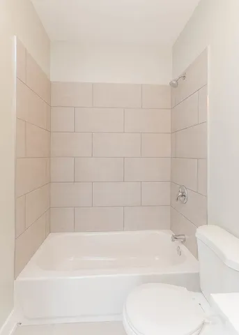 $899,000 | 2228 West Cermak Road, Chicago, IL 60608