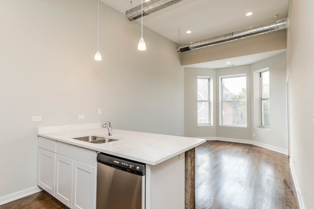 2228 West Cermak Road Chicago, IL 60608 - Photo 8 of 32