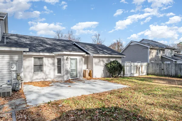 $159,000 | 140 Rollingwood Drive, Dunn, NC 28334