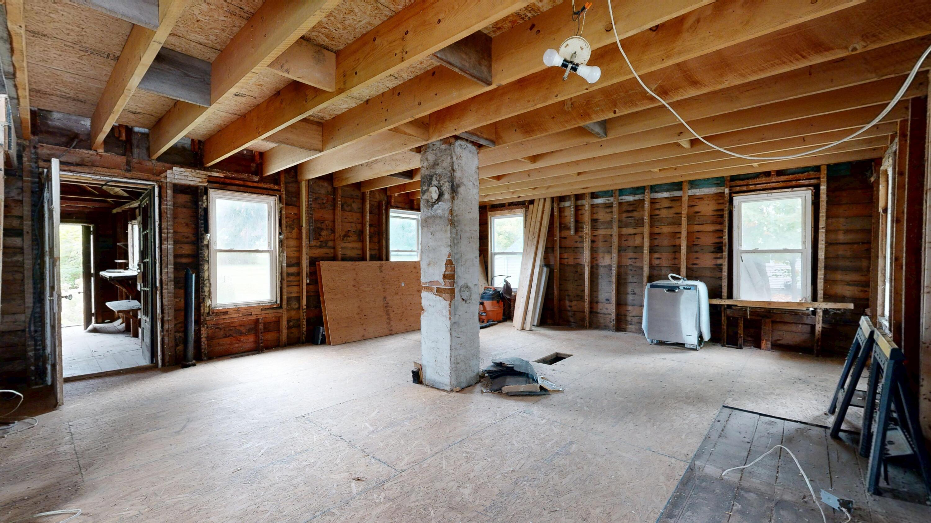 529 Riverside Drive Auburn, ME 04210 - Photo 3 of 20 529-Riverside-Drive-10142025_122341