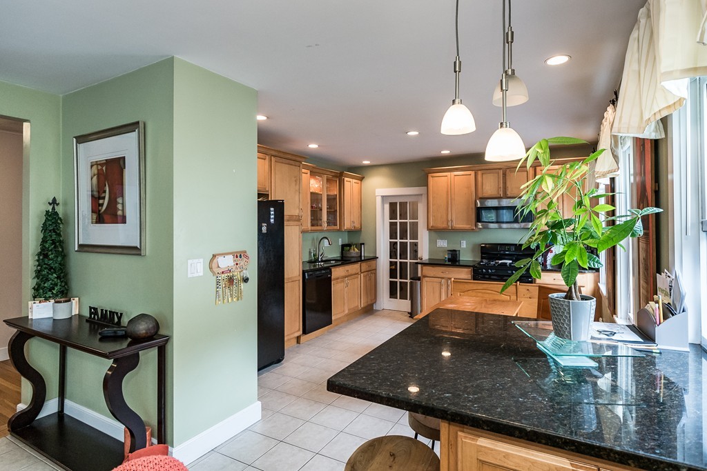 157 Brayton Road, Unit 1 Boston, MA 02135 - Photo 4 of 14 Gallery Image 4