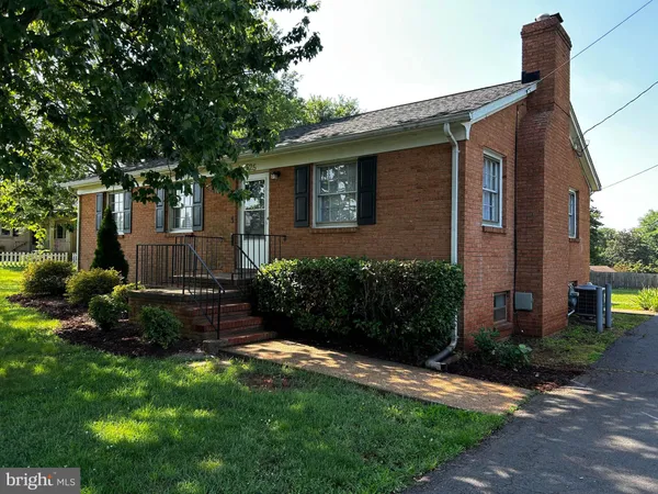 $2,000 | 525 Azalea Street, Culpeper, VA 22701