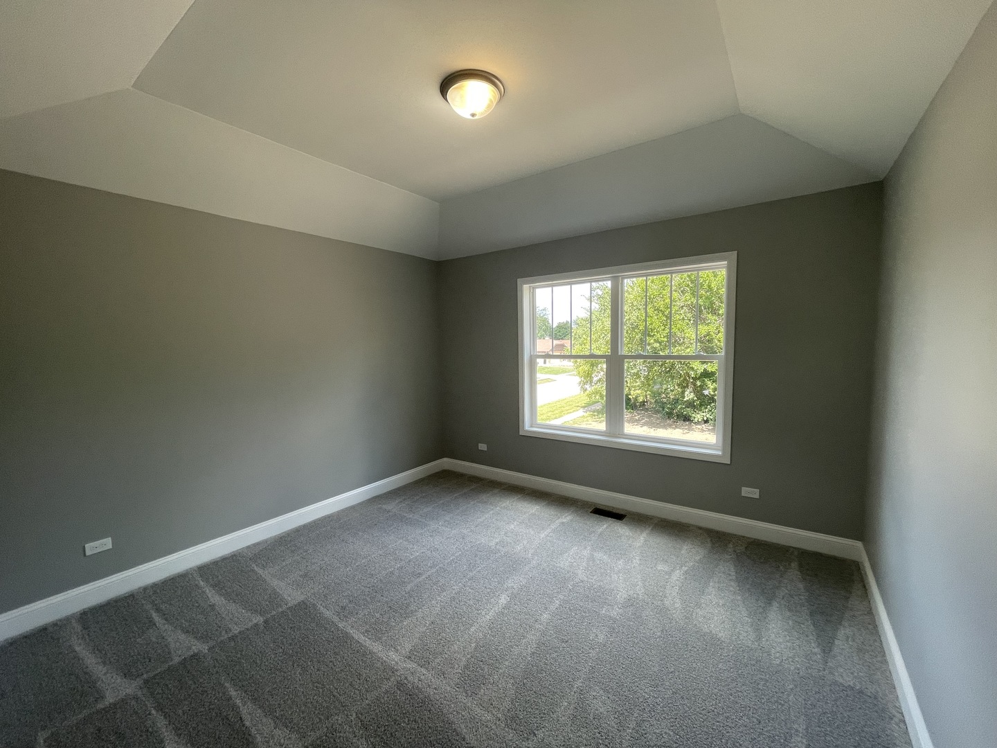 10934 Bryant Road Mokena, IL 60448 - Photo 17 of 24 an empty room with a window