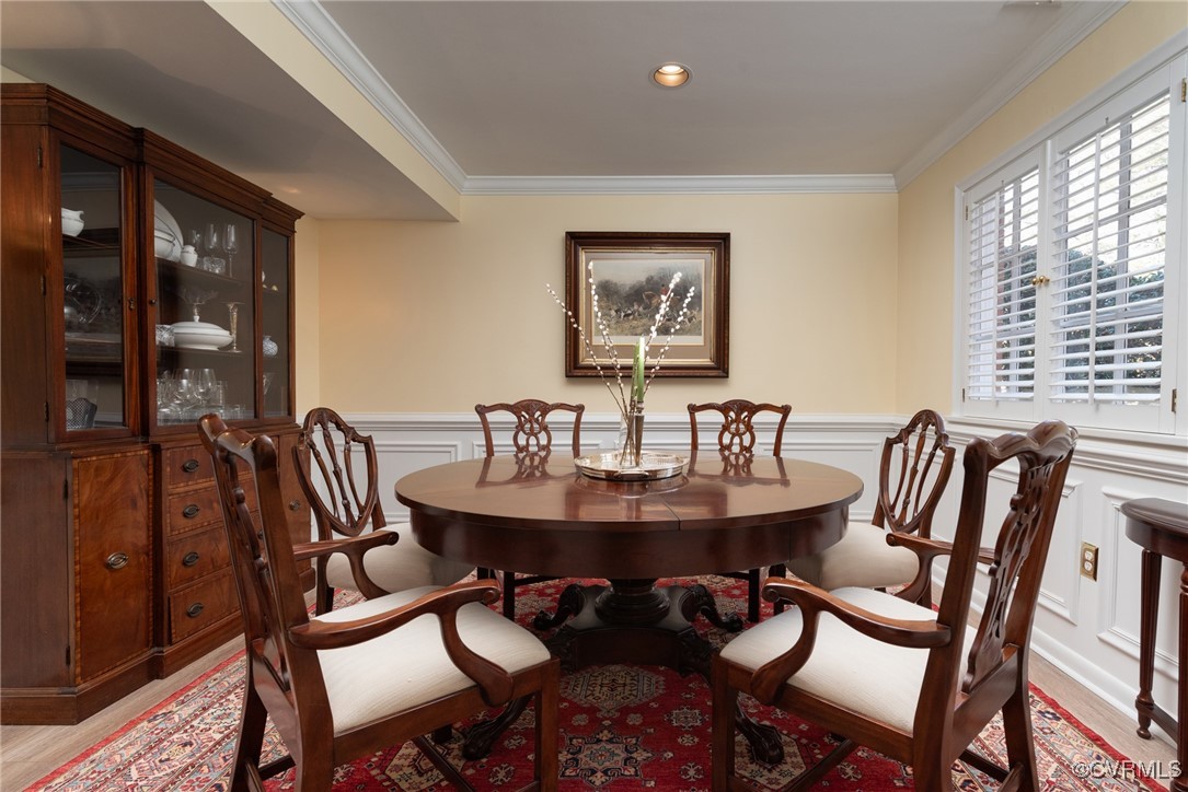 9111 Derbyshire Road, Unit I Henrico, VA 23229 - Photo 4 of 22 a view of a dining room with furniture window and outside view