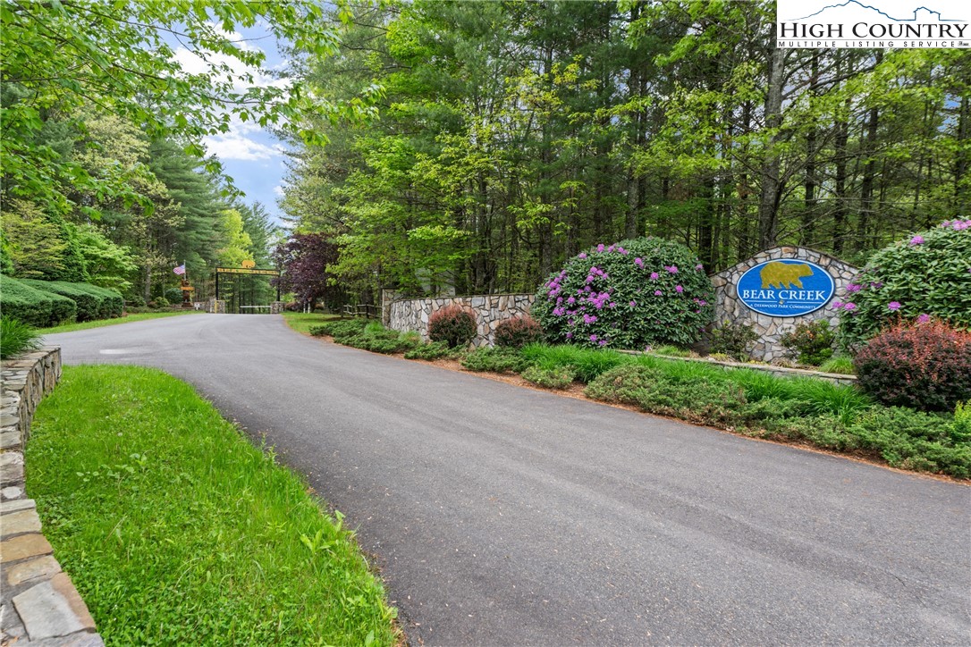 29 Pond View Lane Sparta, NC 28675 - Photo 27 of 27 a view of a garden with a lot of plants and trees