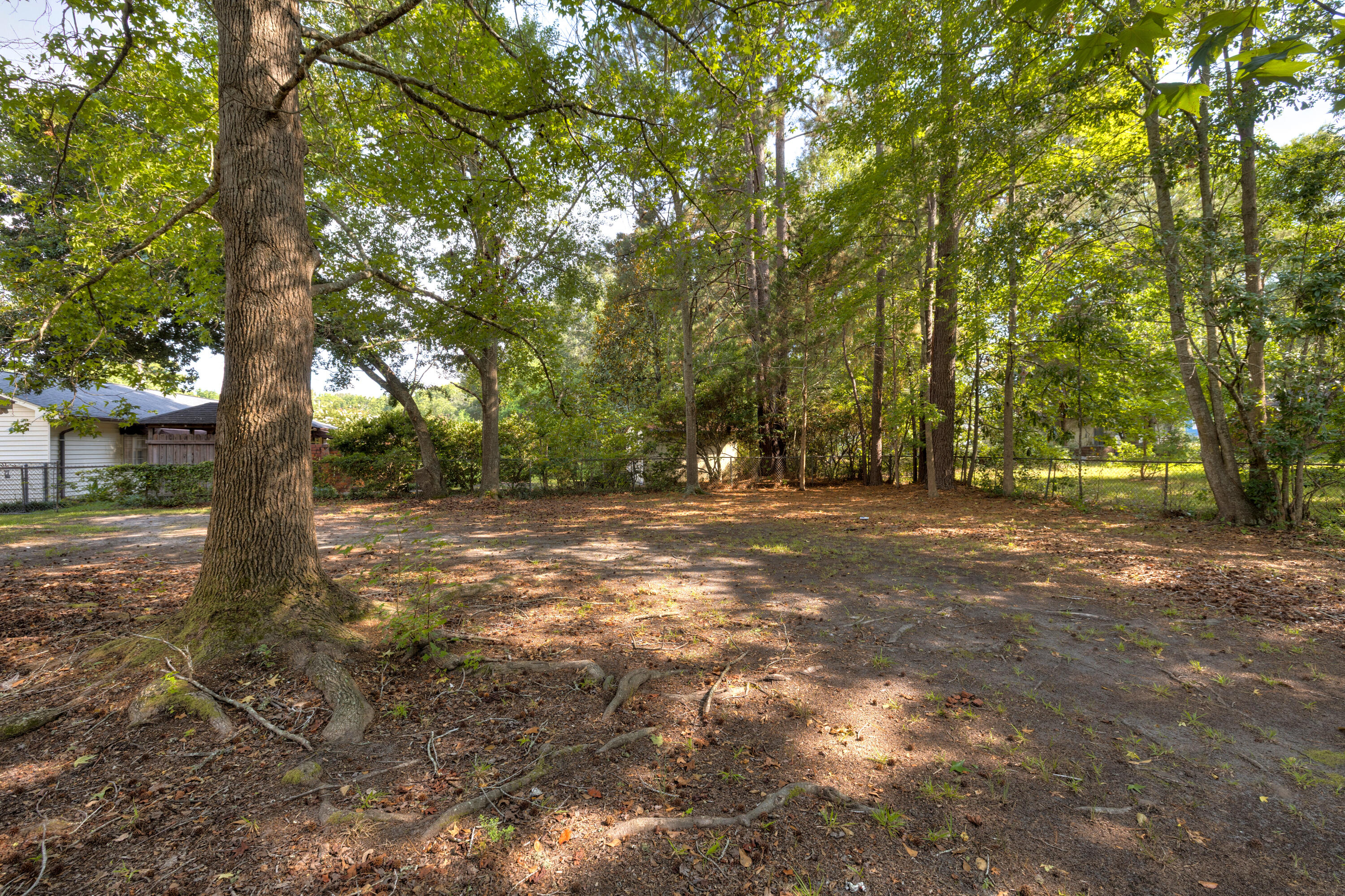 116 Phifer Street Sumter, SC 29150 - Photo 28 of 32 05
