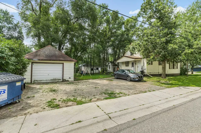 $219,950 | 152 29th Avenue North, St. Cloud, MN 56303